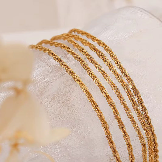 luxury golden  chain