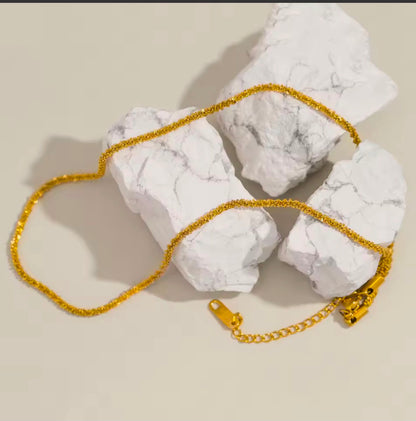 luxury golden  chain