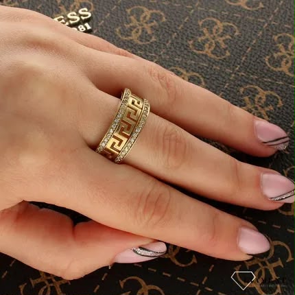 luxury stone  adjustable ring